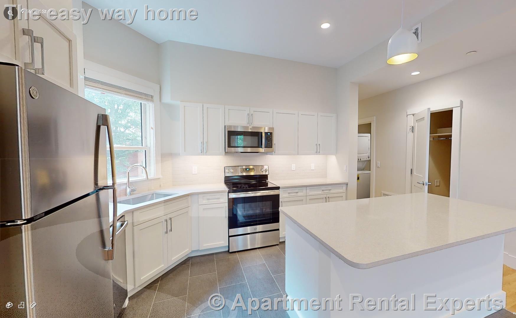 3 bed, 3 bath apartment for rent at 56 John F Kennedy St Unit 4, Harvard Square — photo 3 of 18