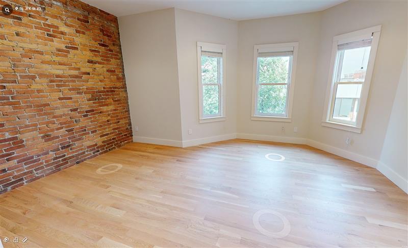 3 bed, 3 bath apartment for rent at 56 John F Kennedy St Unit 4, Riverside — photo 6 of 18