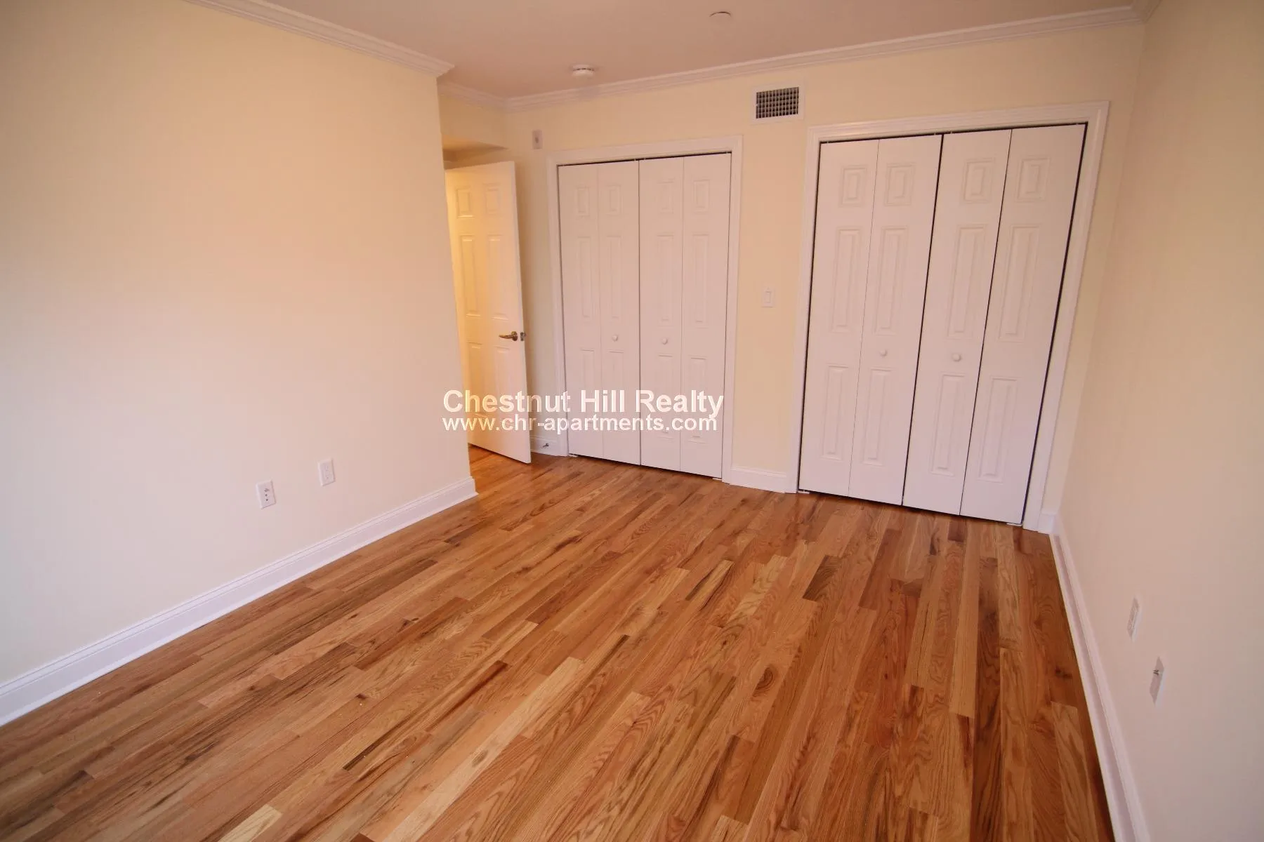 3 bed, 1.5 bath apartment for rent at 56 Langdon St Unit 7, Neighborhood Nine — photo 24 of 25