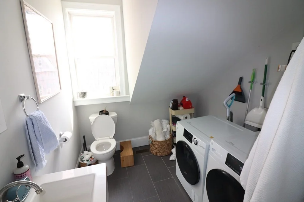 3 bed, 2 bath apartment for rent at 56 Liverpool St Unit 2, East Boston — photo 7 of 12