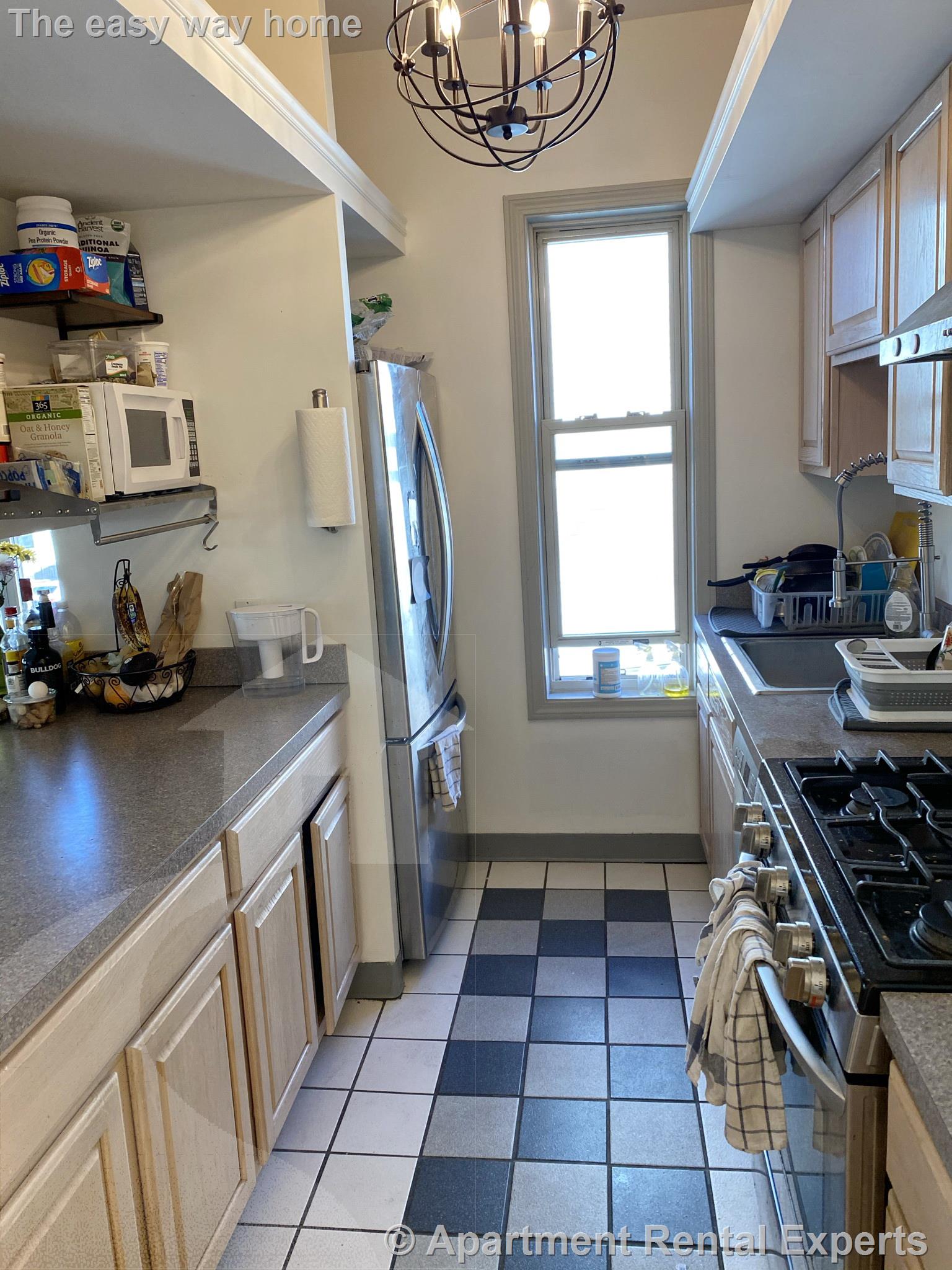 3 bed, 2 bath apartment for rent at 56 Market St Unit 2, Central Square — photo 3 of 18