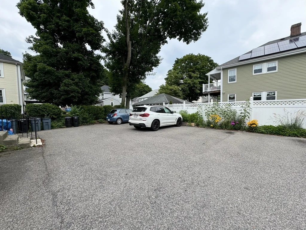 1 bed, 1 bath apartment for rent at 56 Nathan Rd Unit 1, Waltham — photo 13 of 15