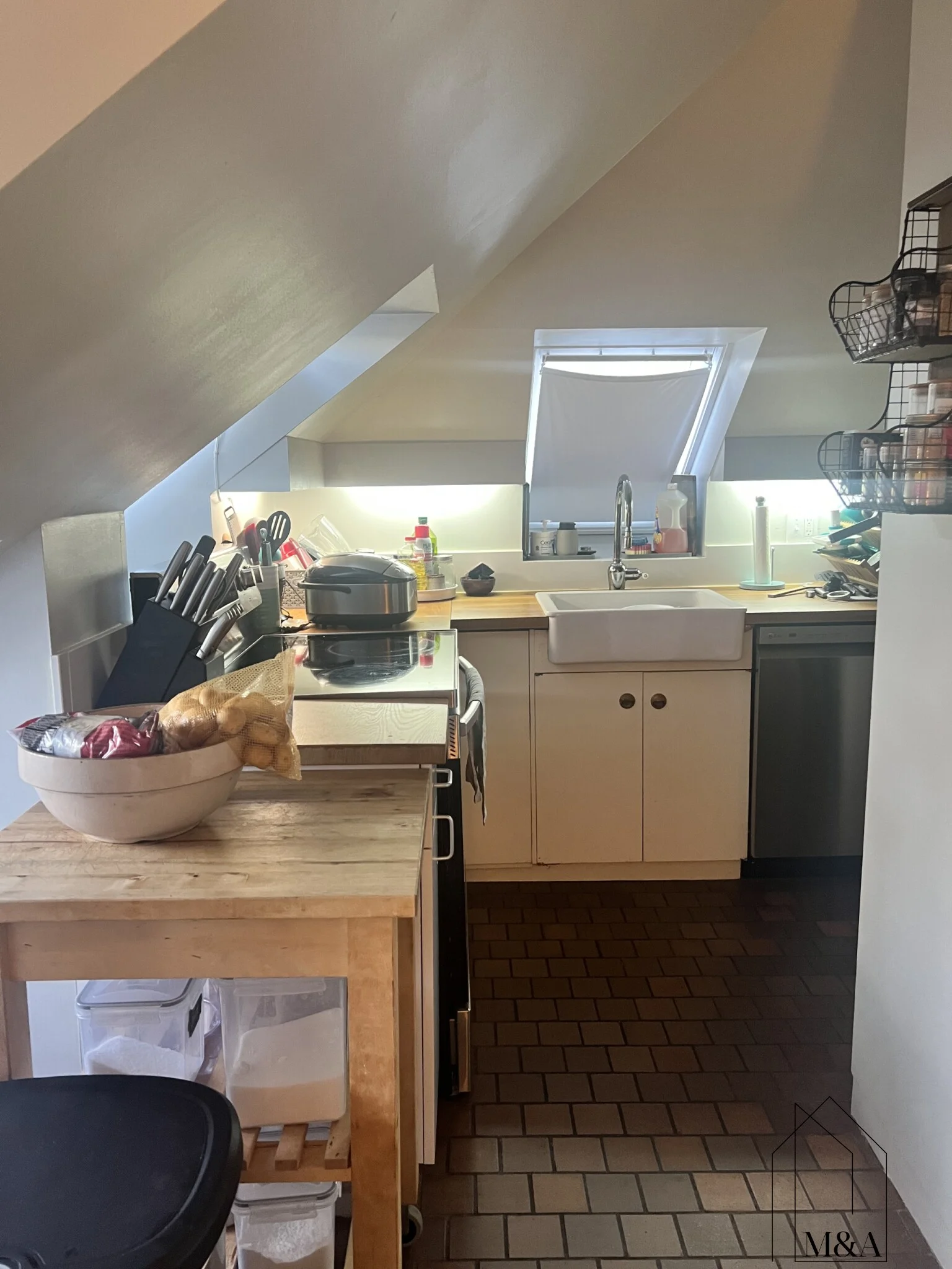 1 bed, 1 bath apartment for rent at 56 Oliver St Unit 2, Watertown — photo 6 of 19