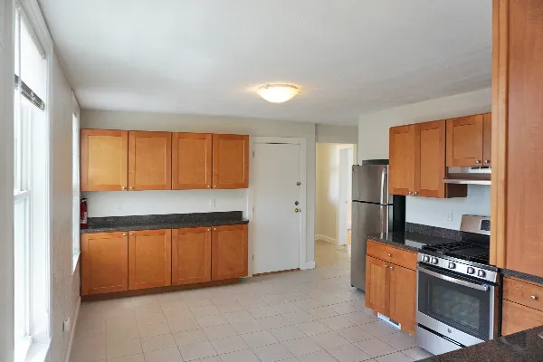 4 bed, 1 bath apartment for rent at 56 Oxford St Unit 58-3, Spring Hill — photo 34 of 44
