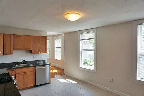 4 bed, 1 bath apartment for rent at 56 Oxford St Unit 58-3, Spring Hill — photo 33 of 44