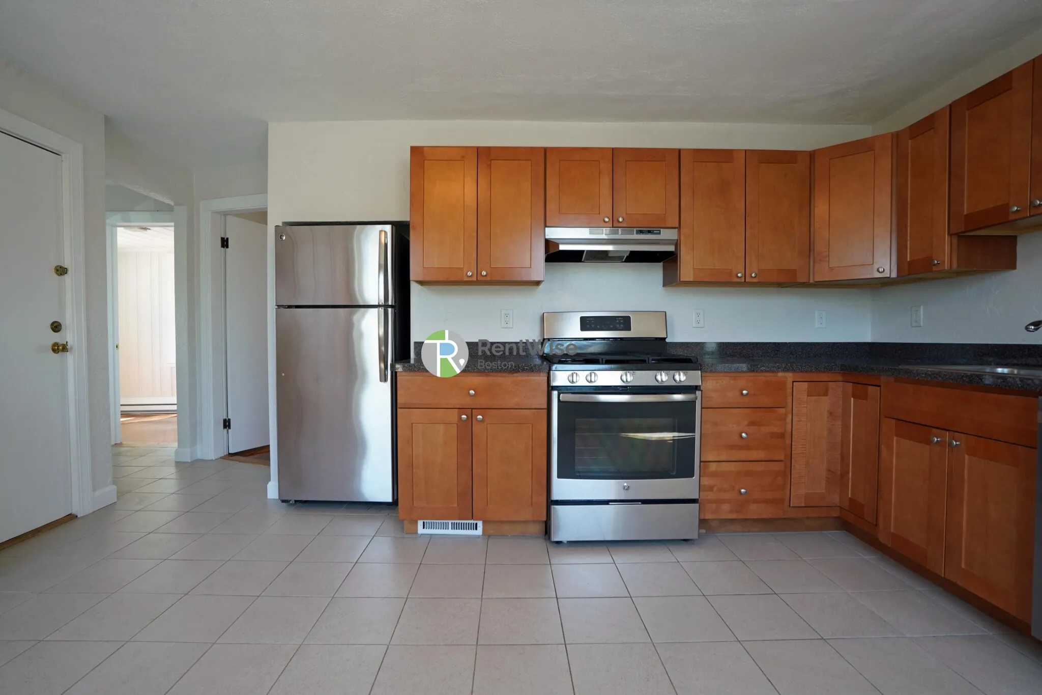 4 bed, 1 bath apartment for rent at 56 Oxford St Unit 58-3, Spring Hill — photo 7 of 44