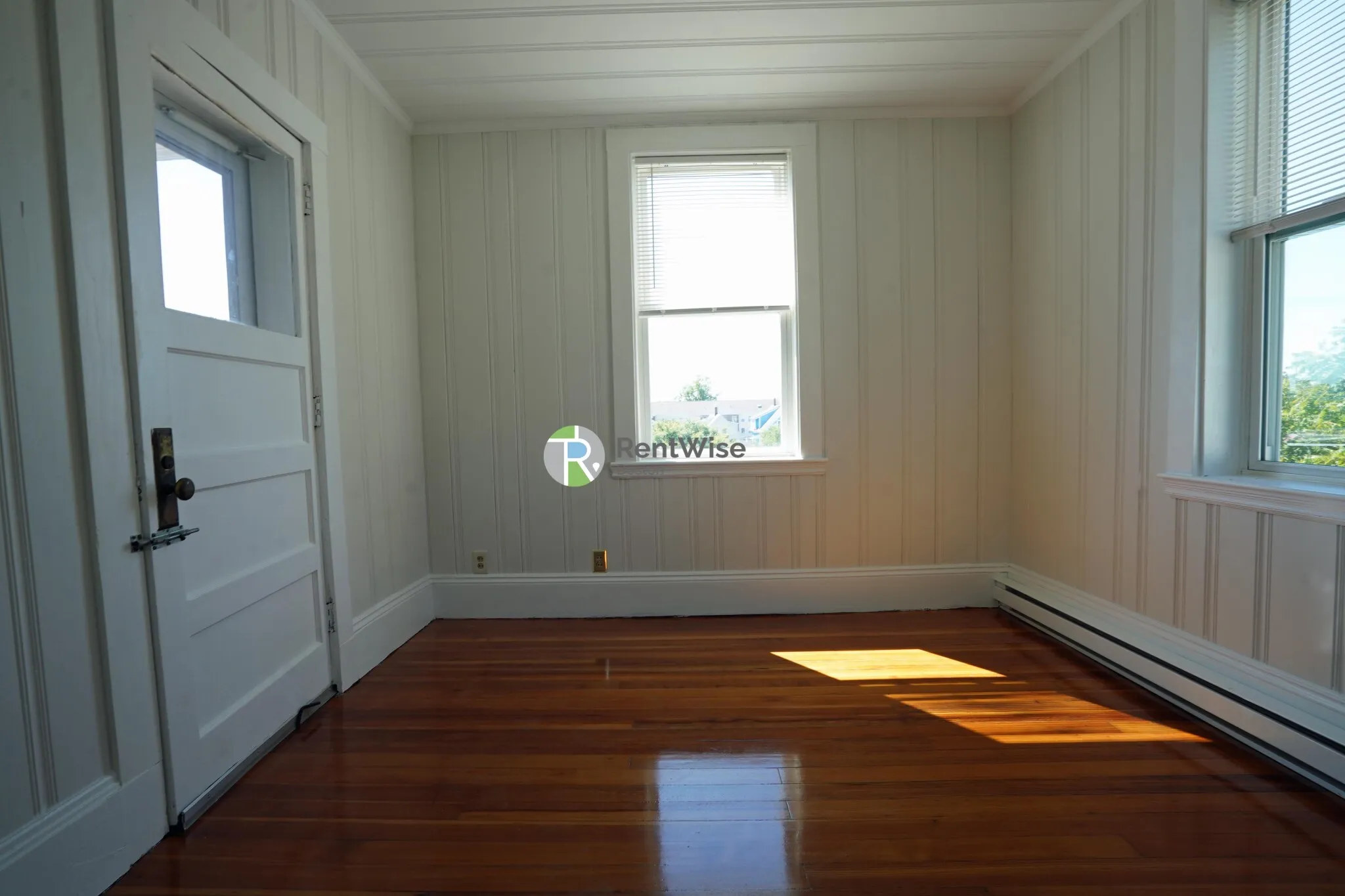 4 bed, 1 bath apartment for rent at 56 Oxford St Unit 58-3, Spring Hill — photo 16 of 44