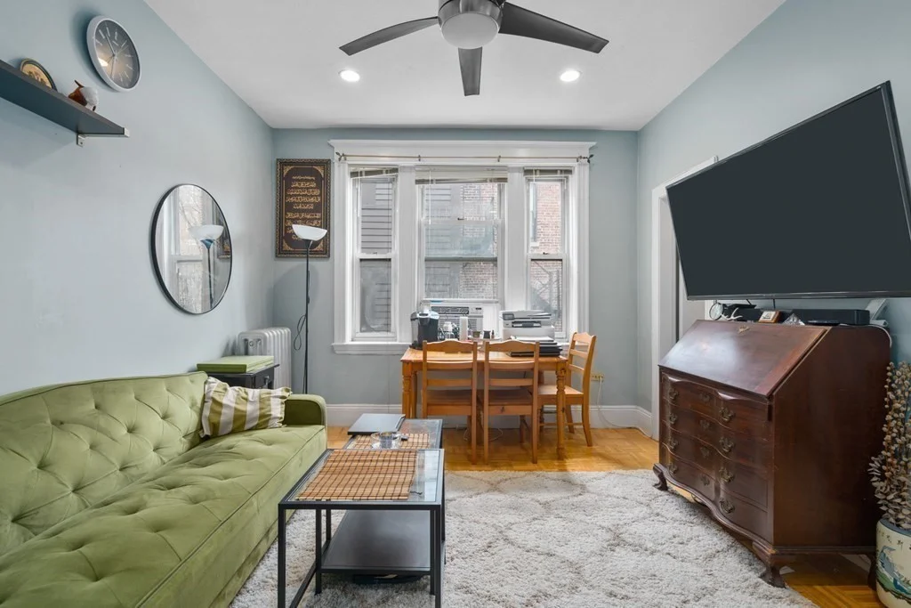 1 bed, 1 bath apartment for rent at 56 Park Vale Ave Unit 12, Allston — photo 4 of 10