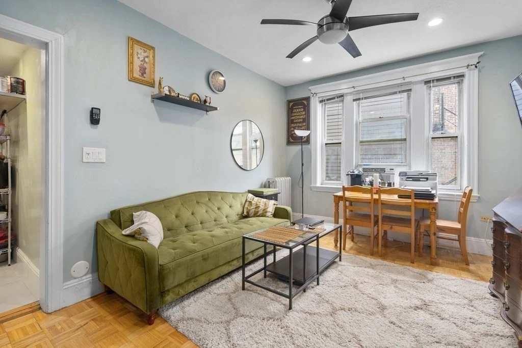 1 bed, 1 bath apartment for rent at 56 Park Vale Ave Unit 12, Allston — photo 5 of 10