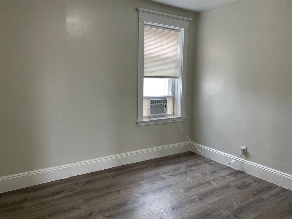 2 bed, 1 bath apartment for rent at 56 Park Vale Ave Unit 17, Allston — photo 9 of 15