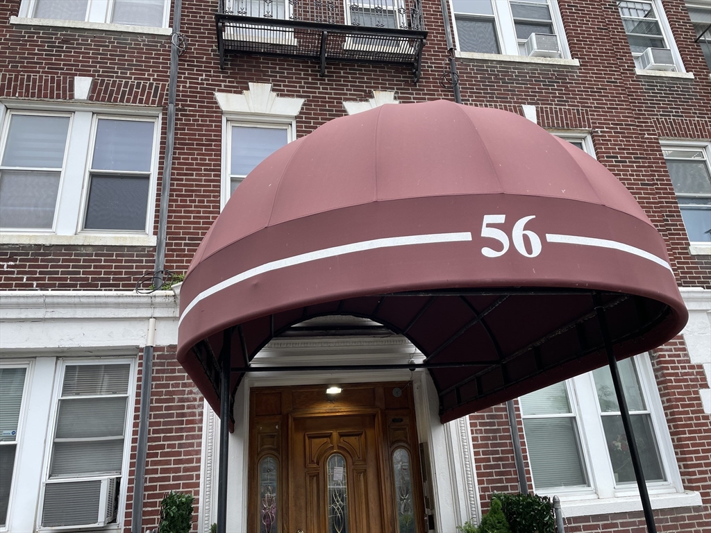 2 bed, 1 bath apartment for rent at 56 Park Vale Ave Unit 17, Allston — photo 1 of 15