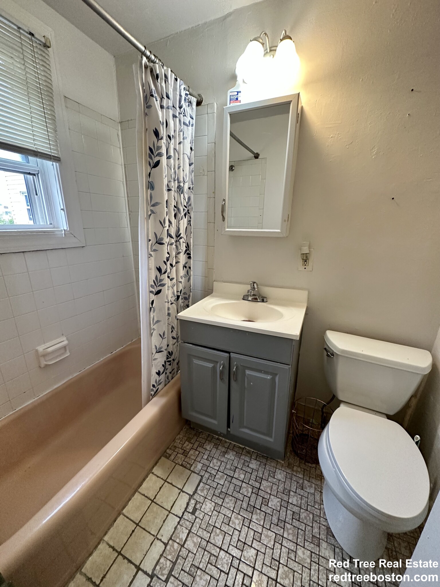 1 bed, 1 bath apartment for rent at 56 Park Vale Ave Unit 6, Allston — photo 4 of 16
