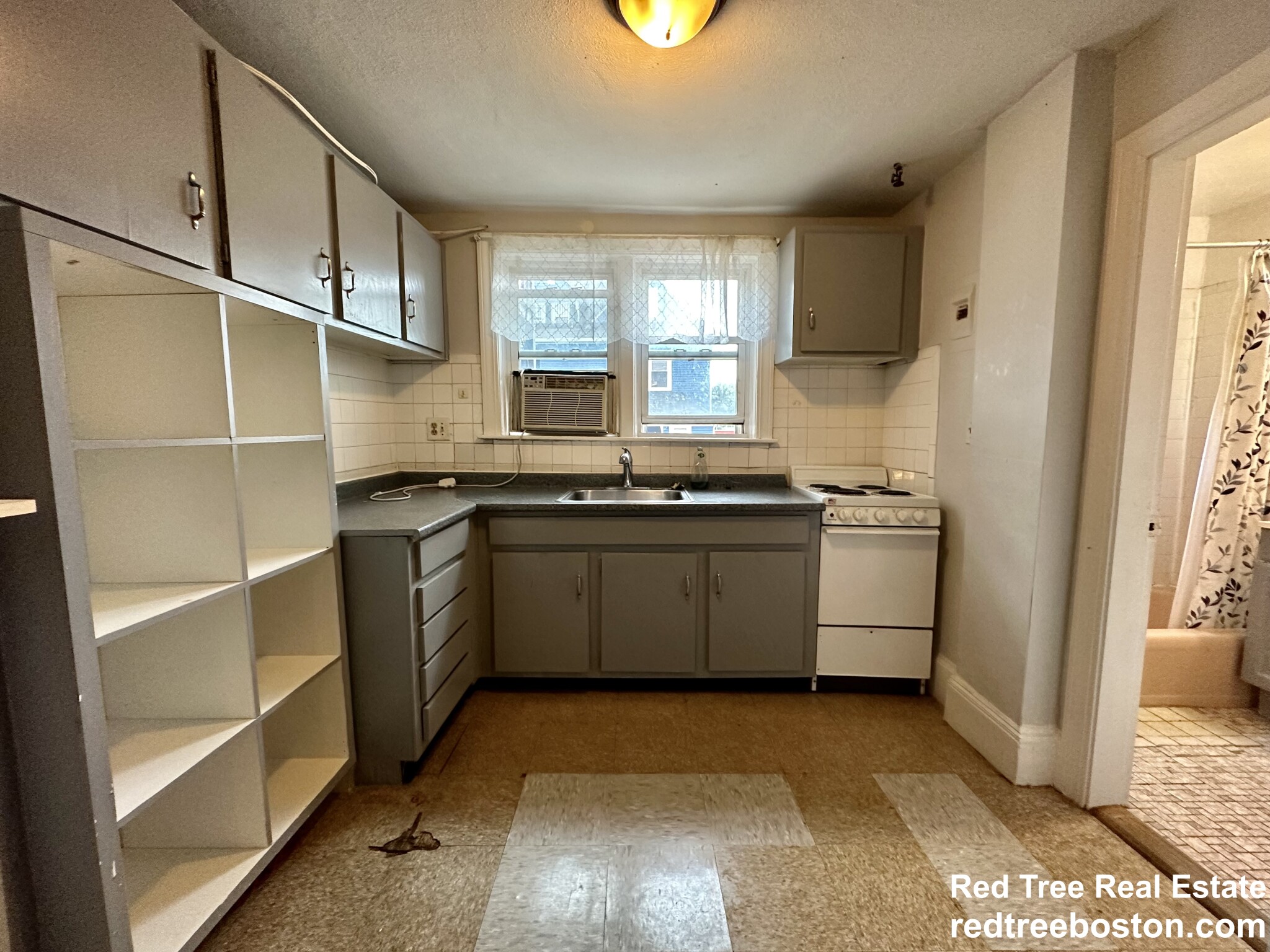 1 bed, 1 bath apartment for rent at 56 Park Vale Ave Unit 6, Allston — photo 1 of 16
