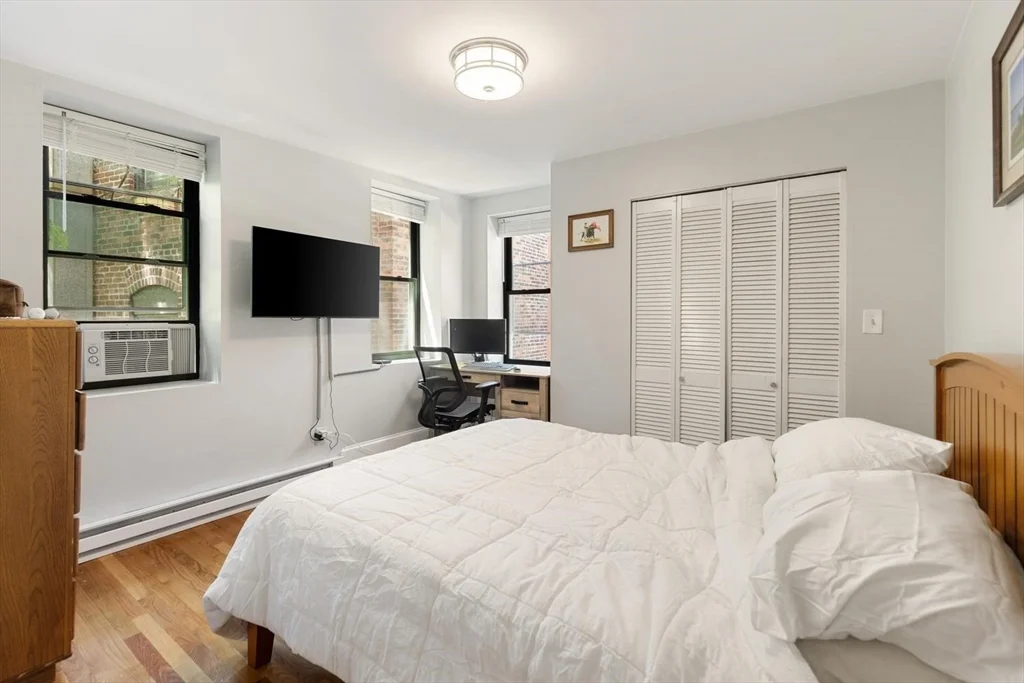 2 bed, 1 bath apartment for rent at 56 Prince St Unit 11, North End — photo 6 of 8