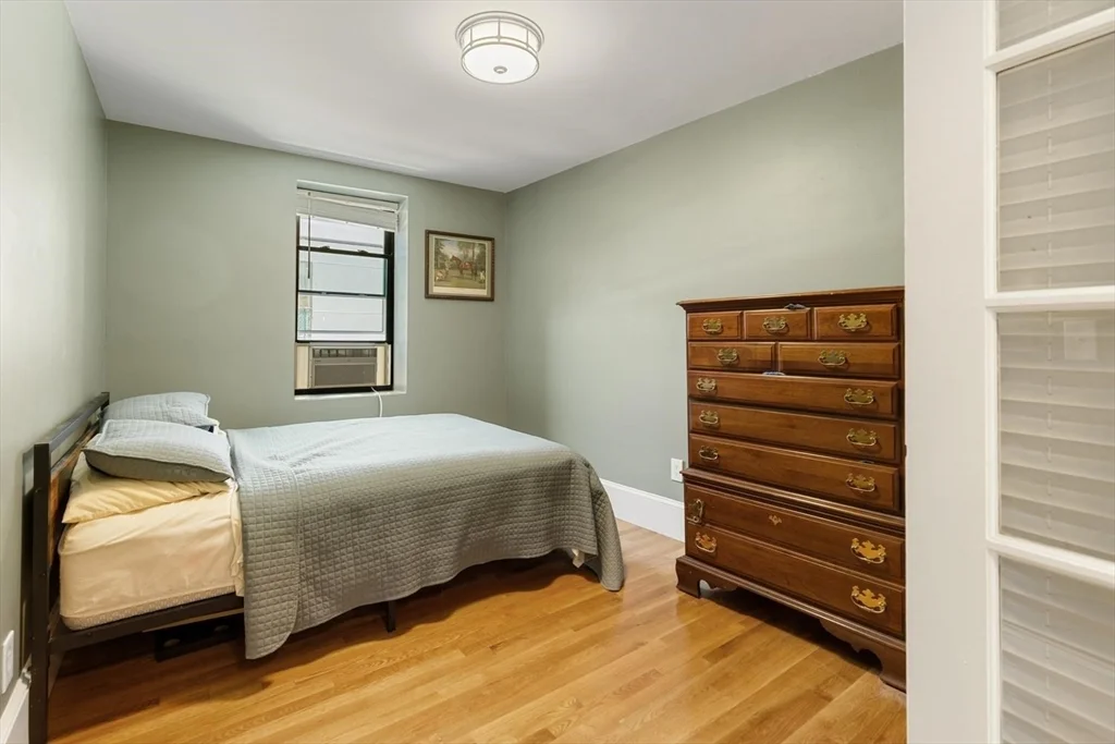 2 bed, 1 bath apartment for rent at 56 Prince St Unit 11, North End — photo 7 of 8