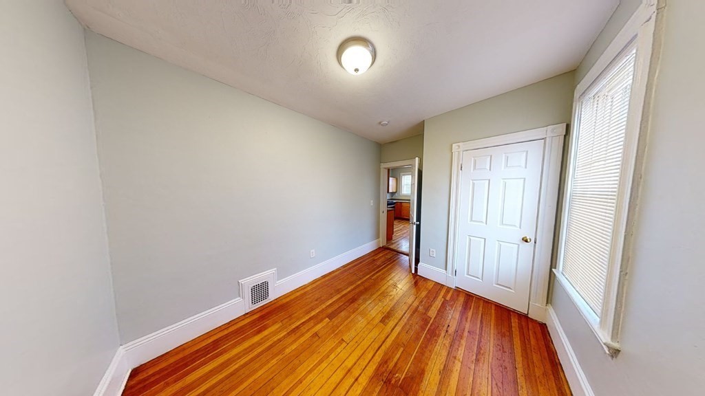 3 bed apartment for rent at 56 Ridgewood St Unit 2, Dorchester — photo 7 of 31