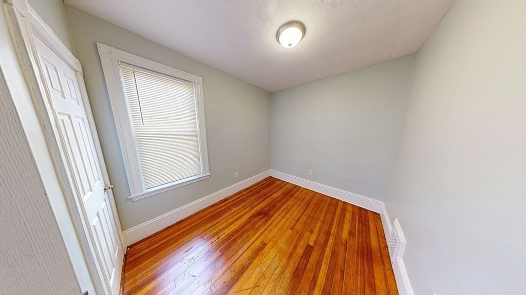 3 bed apartment for rent at 56 Ridgewood St Unit 2, Dorchester — photo 25 of 31