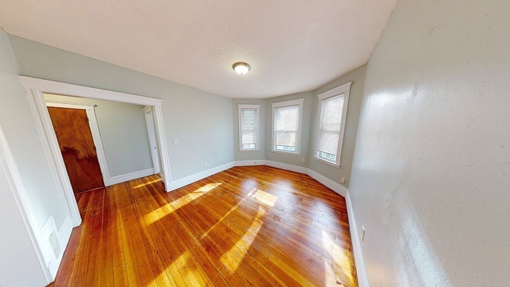 3 bed apartment for rent at 56 Ridgewood St Unit 2, Dorchester — photo 23 of 31