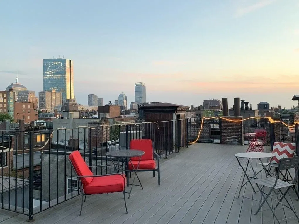 1 bed, 1 bath apartment for rent at 56 River St Unit B, Beacon Hill — photo 1 of 17