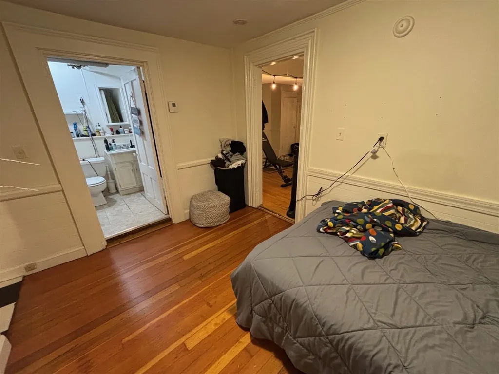 1 bed, 1 bath apartment for rent at 56 River St Unit B, Beacon Hill — photo 8 of 17