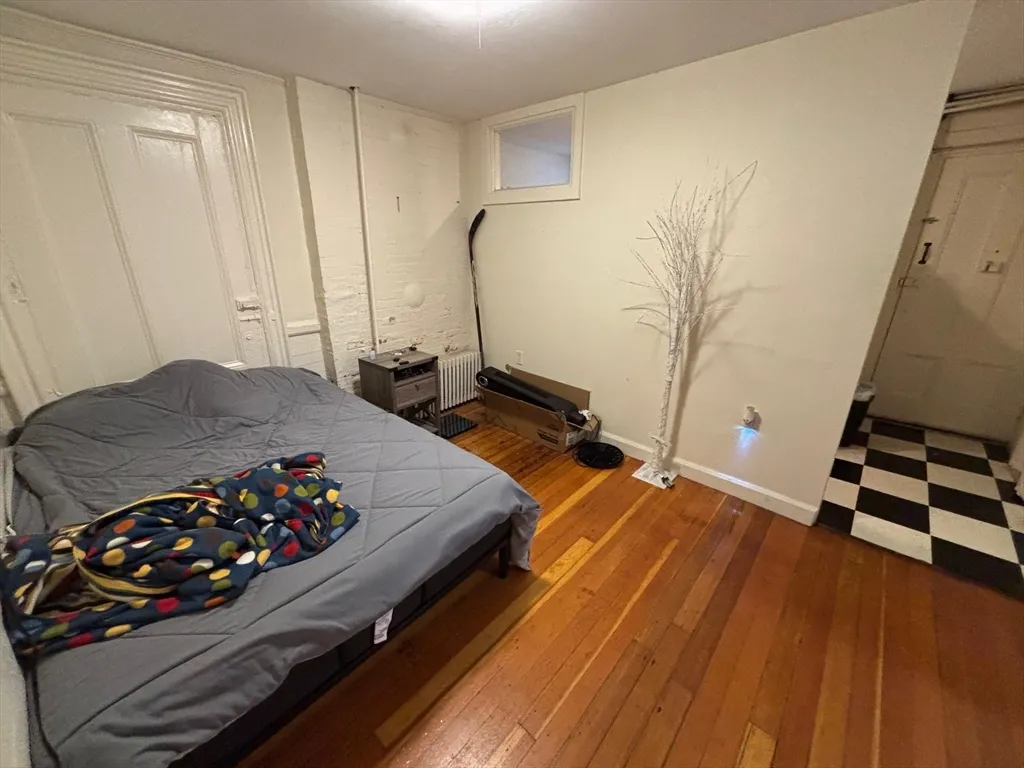 1 bed, 1 bath apartment for rent at 56 River St Unit B, Beacon Hill — photo 5 of 17