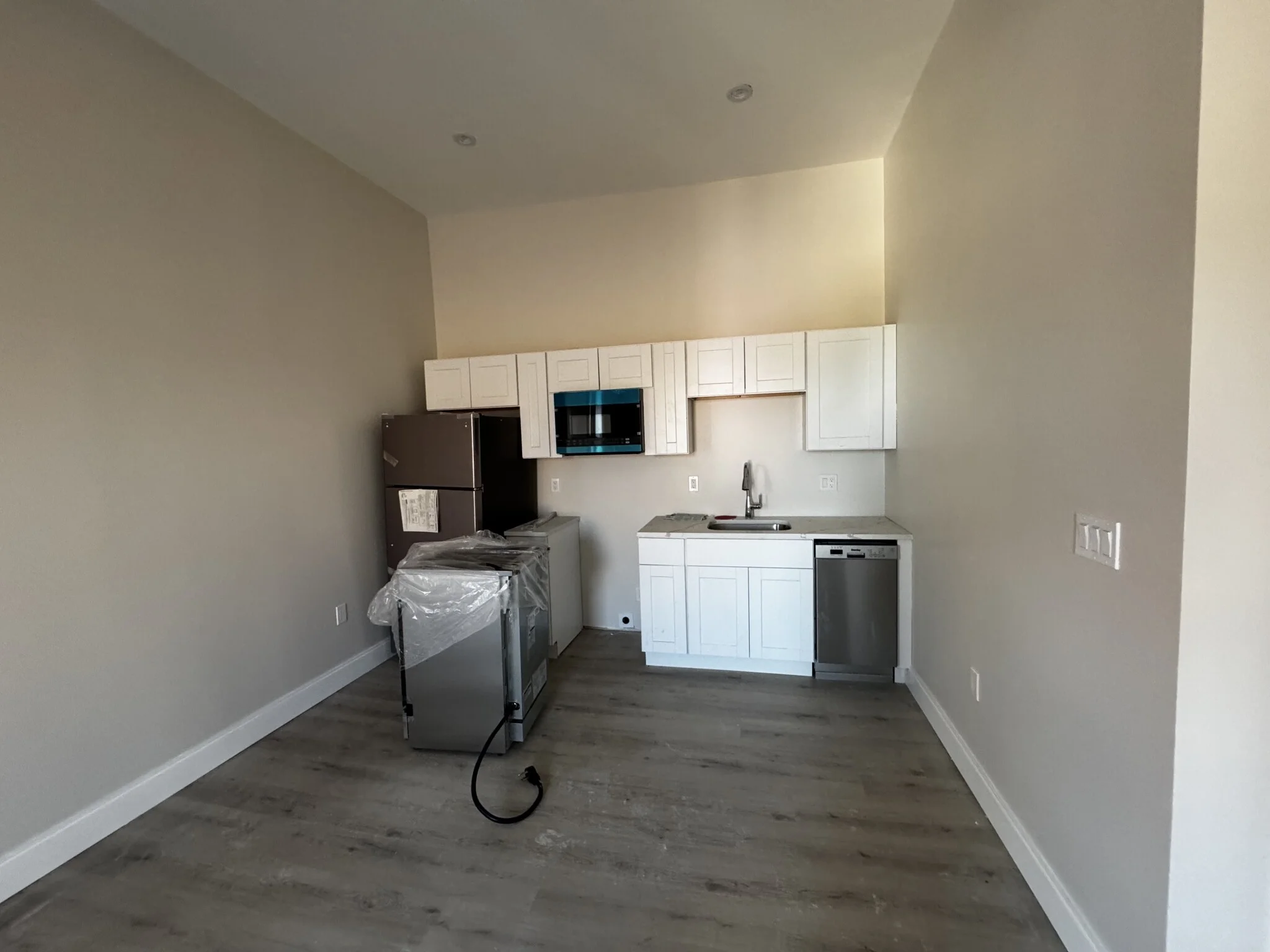 3 bed, 1 bath apartment for rent at 56 Sachem St Unit 1, Lynn — photo 19 of 22