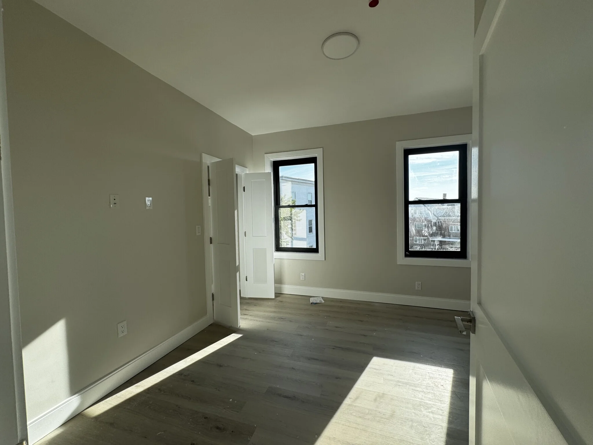 3 bed, 1 bath apartment for rent at 56 Sachem St Unit 4, Lynn — photo 14 of 22