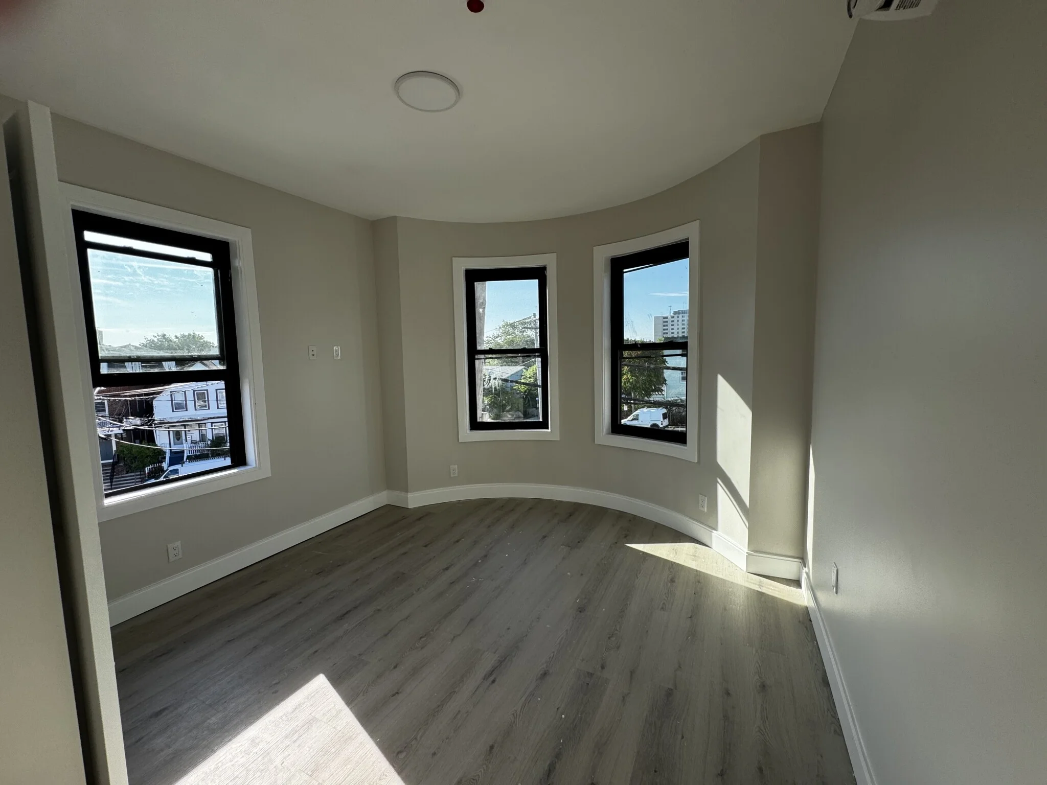 3 bed, 1 bath apartment for rent at 56 Sachem St Unit 5, Lynn — photo 17 of 22