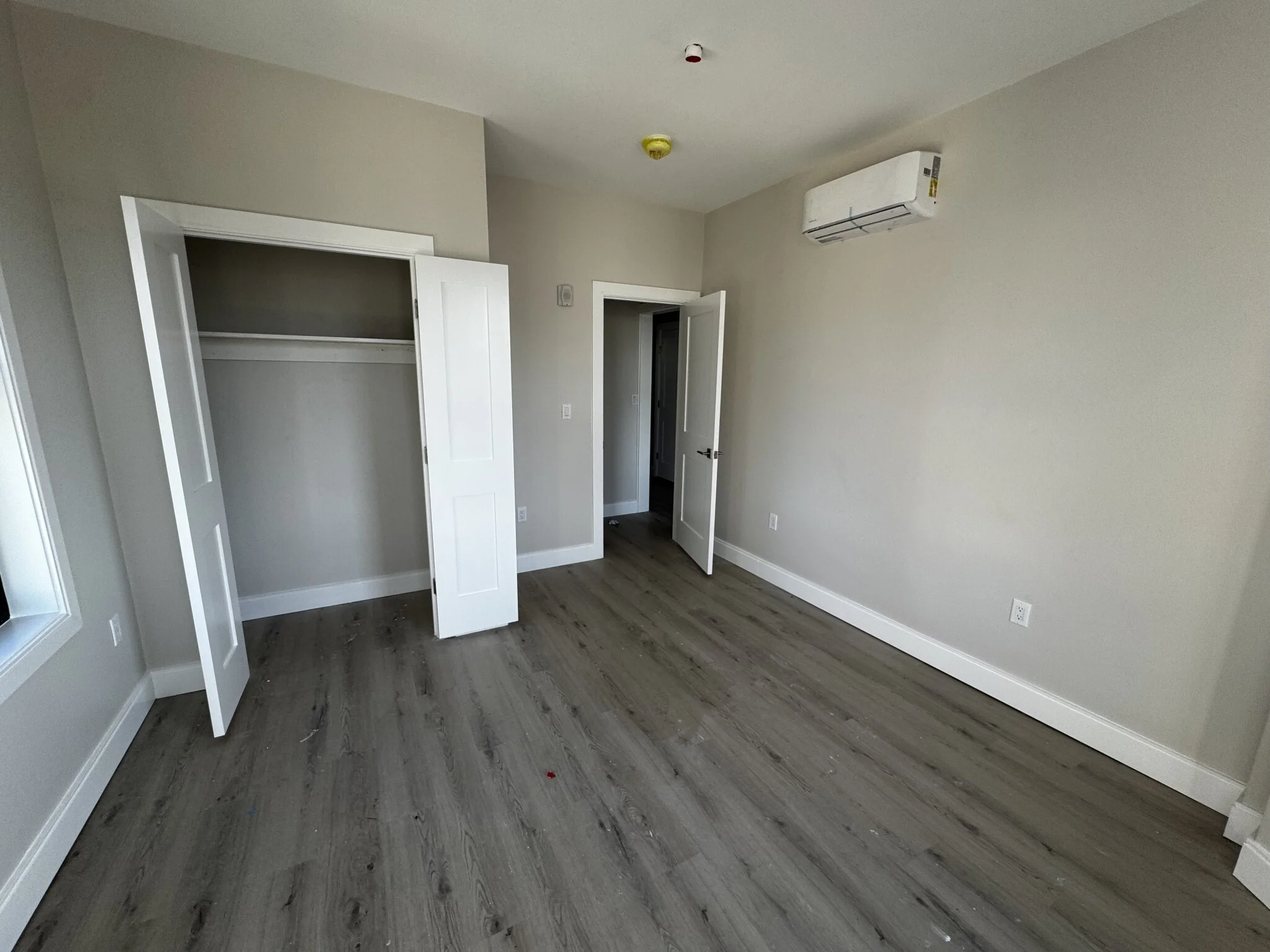 3 bed, 1 bath apartment for rent at 56 Sachem St Unit 5, Lynn — photo 5 of 22