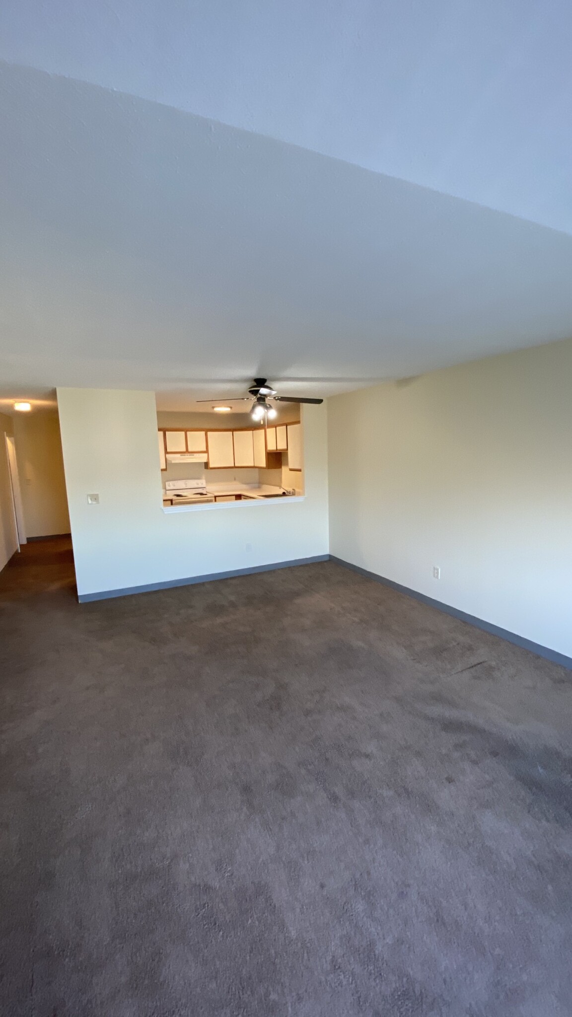 2 bed, 2 bath apartment for rent at 56 Saint Joseph St Unit 504, Fall River — photo 9 of 12