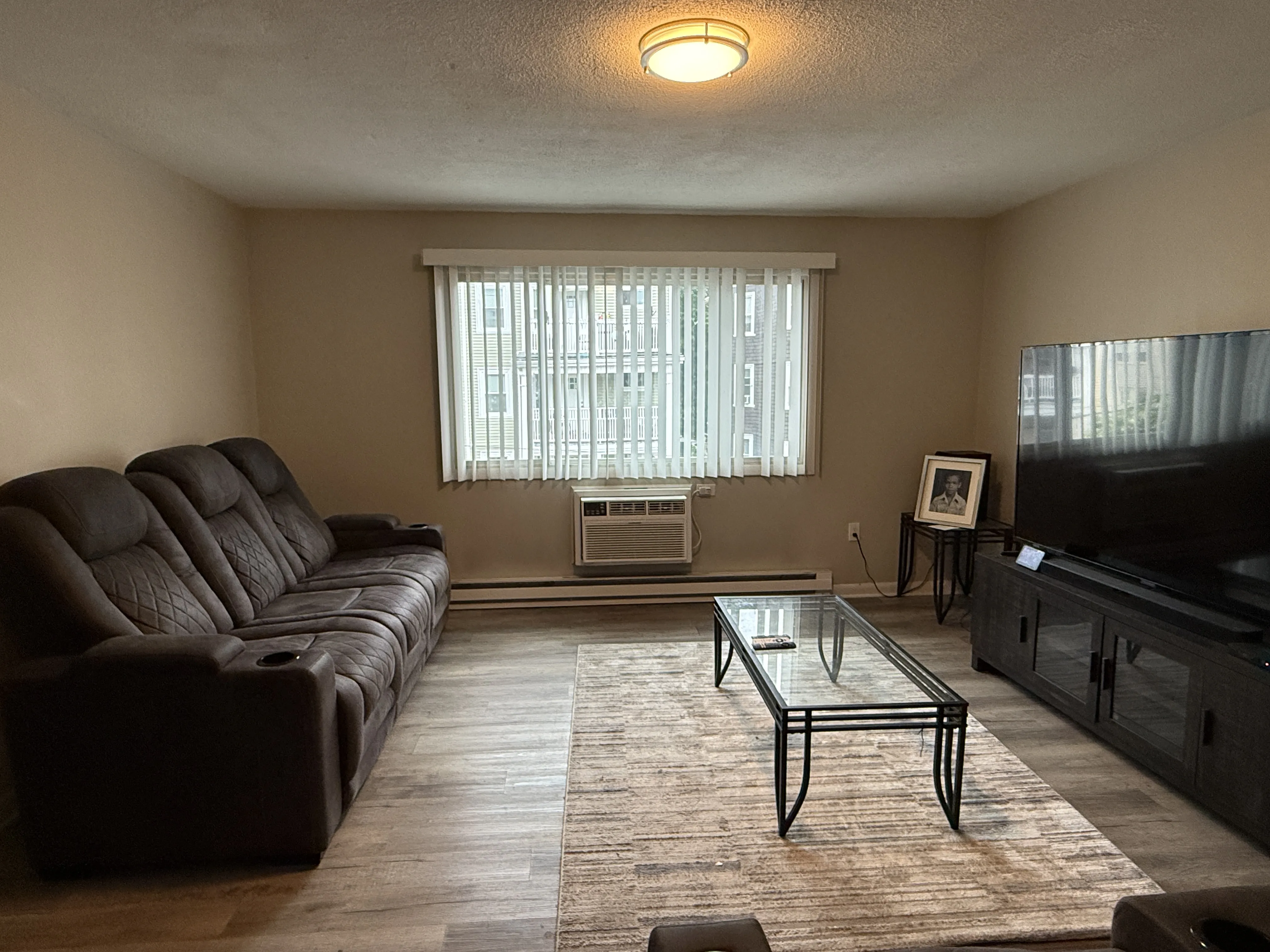 2 bed, 1 bath apartment for rent at 56 Seymour St Unit 5, Roslindale — photo 5 of 10