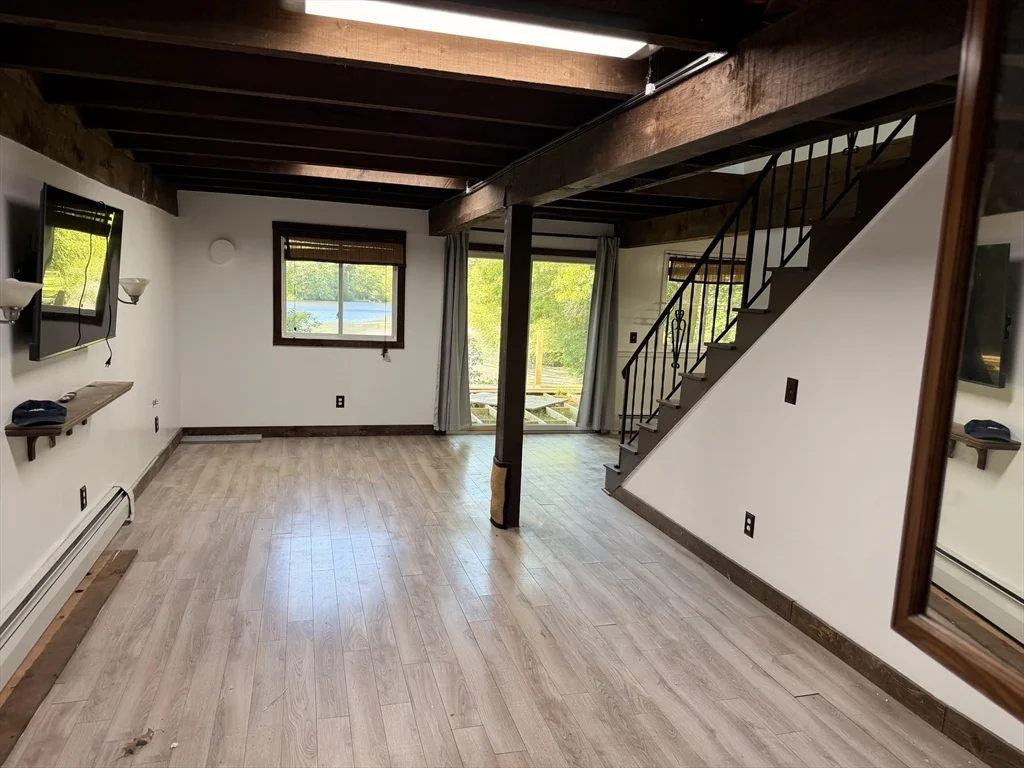 3 bed, 1 bath apartment for rent at 56 Shore Dr, Upton — photo 8 of 20
