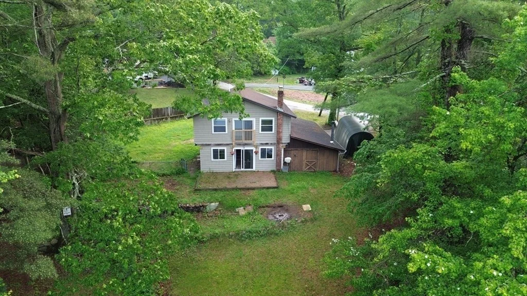 3 bed, 1 bath apartment for rent at 56 Shore Dr, Upton — photo 1 of 20
