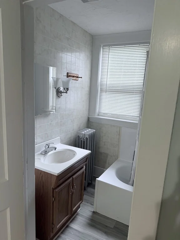 3 bed, 1 bath apartment for rent at 56 South Main St Unit 1, Uxbridge — photo 22 of 25