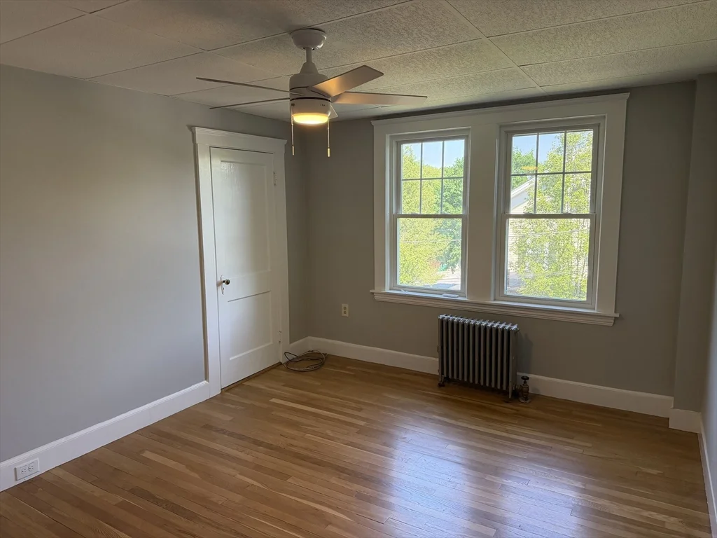 3 bed, 1 bath apartment for rent at 56 South Main St Unit 2, Uxbridge — photo 9 of 23