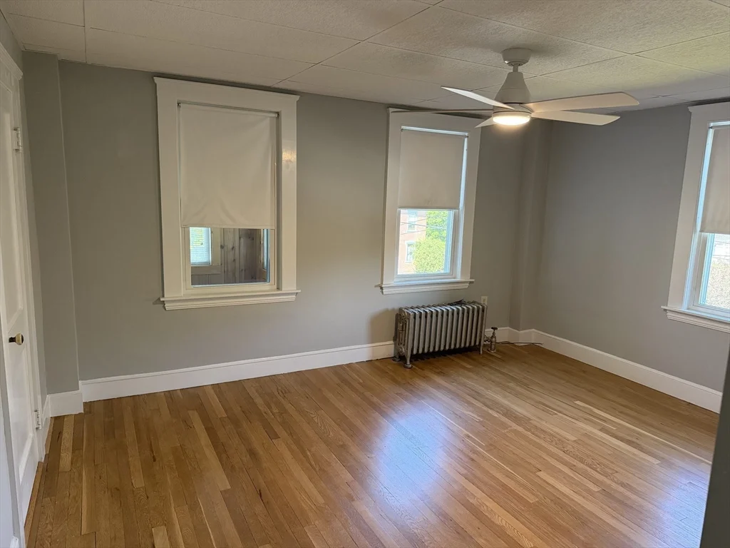 3 bed, 1 bath apartment for rent at 56 South Main St Unit 2, Uxbridge — photo 6 of 23