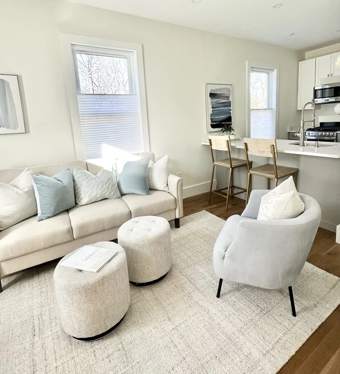 2 bed, 1 bath apartment for rent at 56 Spring St Unit 3, Cohasset — photo 4 of 13