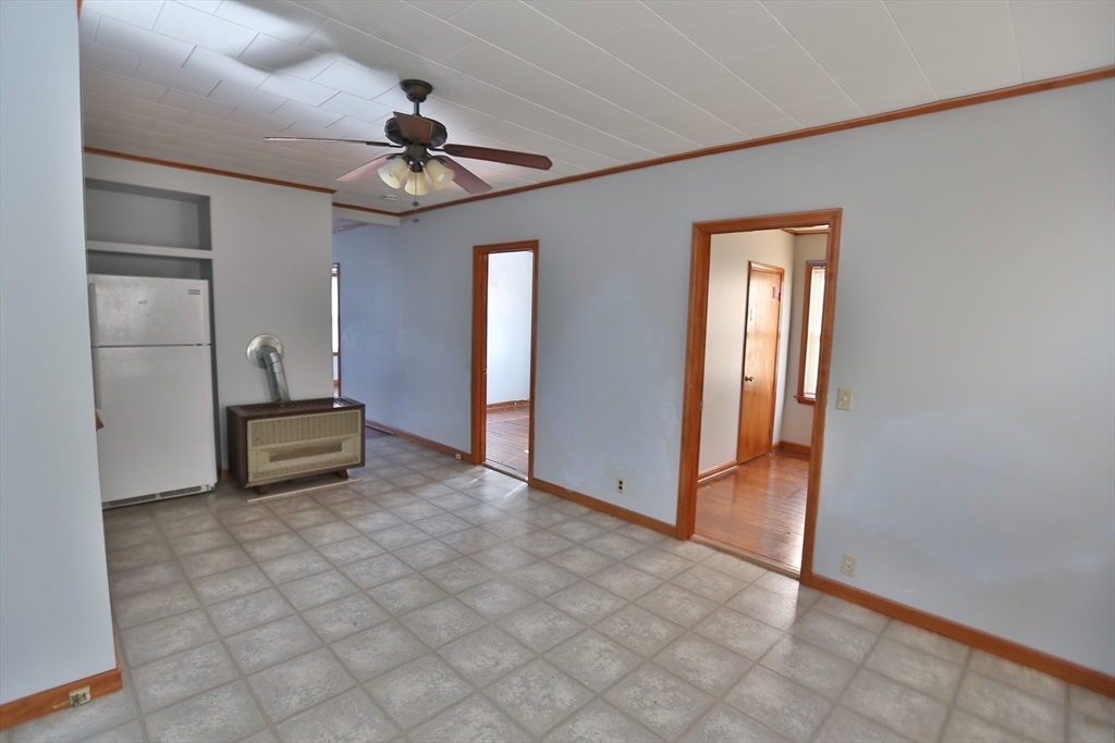 2 bed, 1 bath apartment for rent at 56 St Mary Unit 2S, Fall River — photo 4 of 13