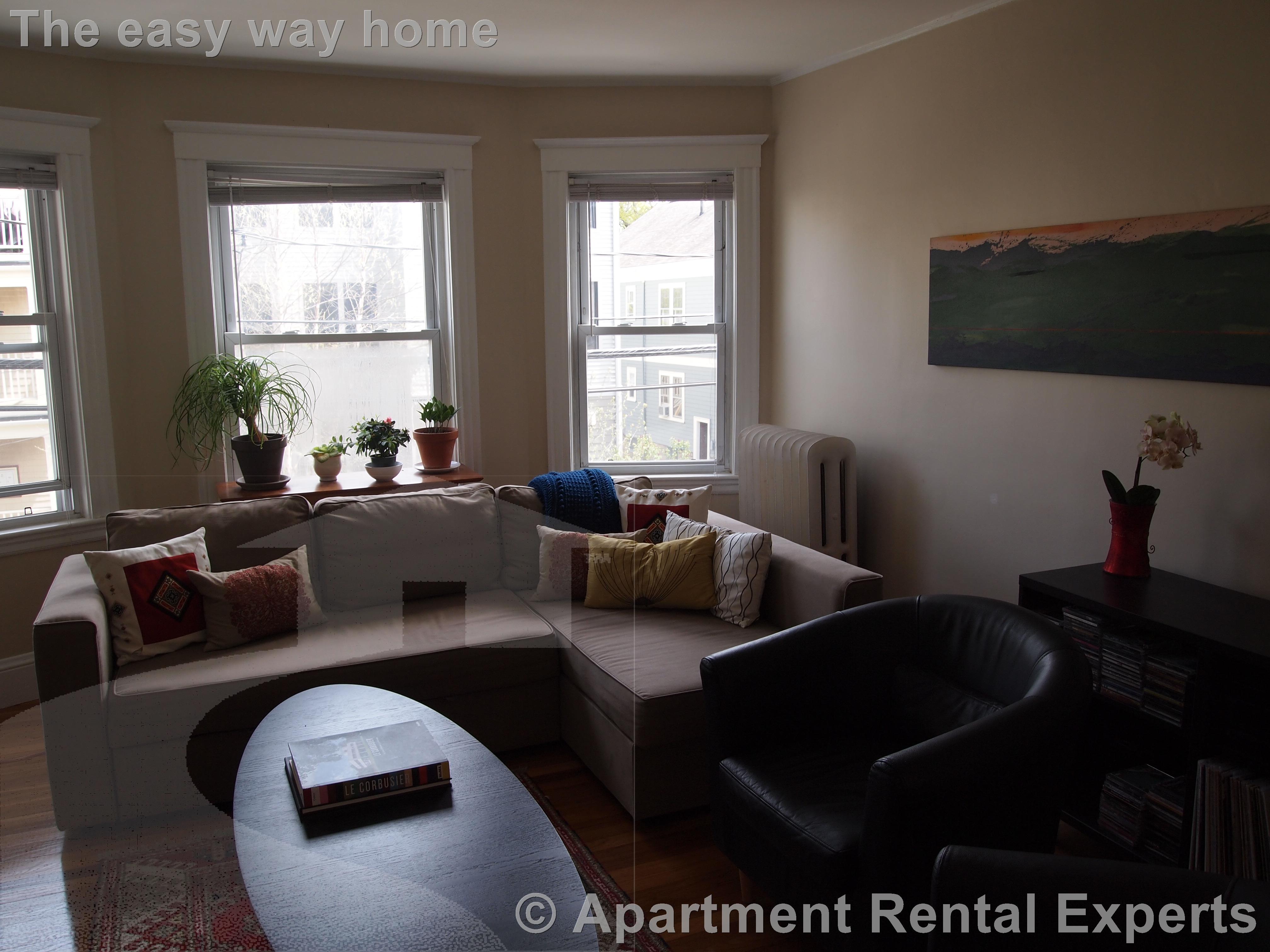 2 bed, 1 bath apartment for rent at 56 Standish St Unit 2, Huron Village — photo 2 of 15