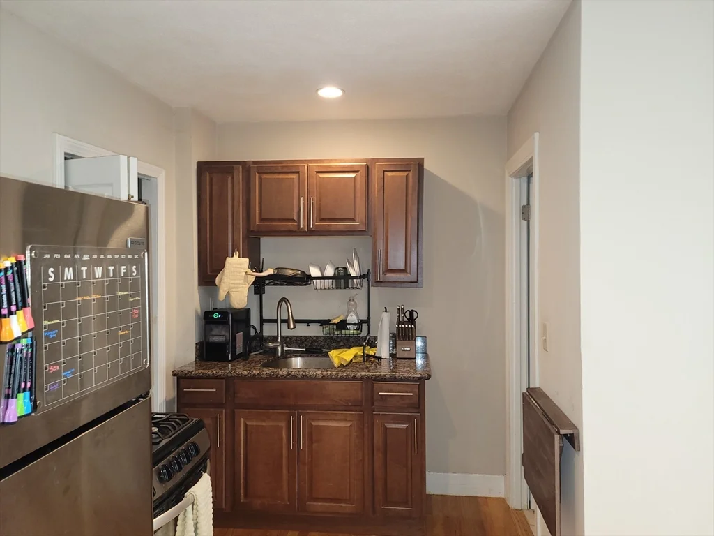 1 bed, 1 bath apartment for rent at 56 Telegraph Unit 1, South Station — photo 6 of 8