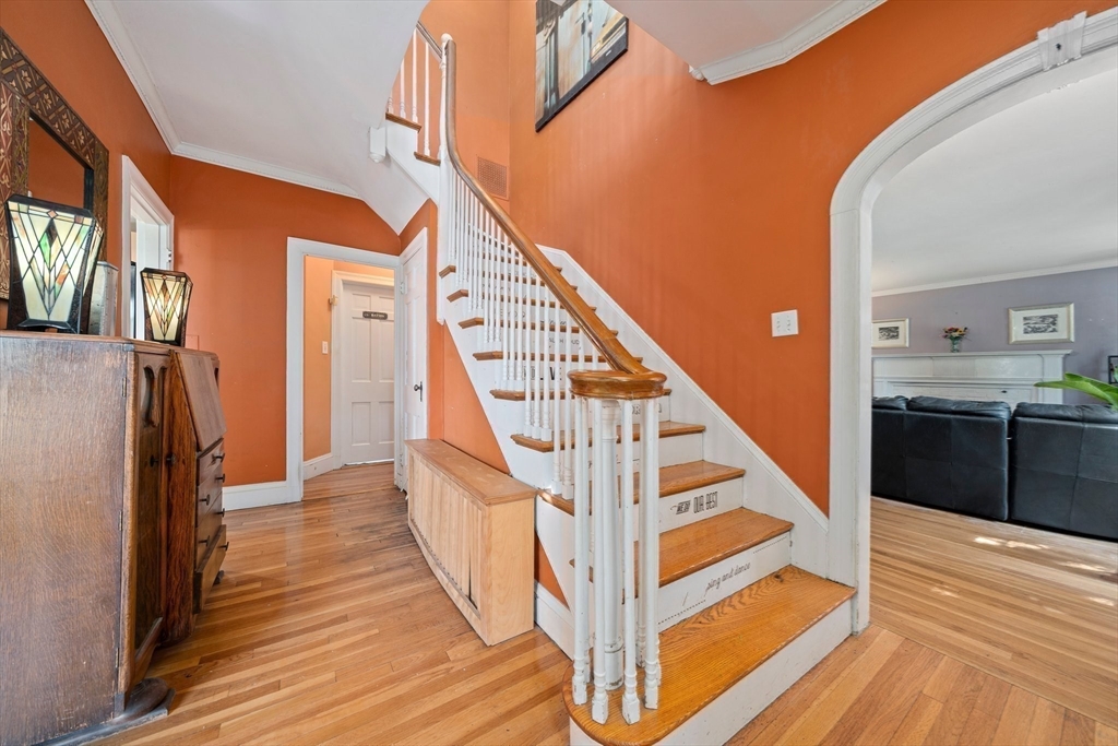 3 bed, 2 bath apartment for rent at 56 West Boulevard Rd, Newton Center — photo 5 of 19