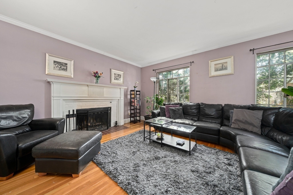 3 bed, 2 bath apartment for rent at 56 West Boulevard Rd, Newton Center — photo 2 of 19