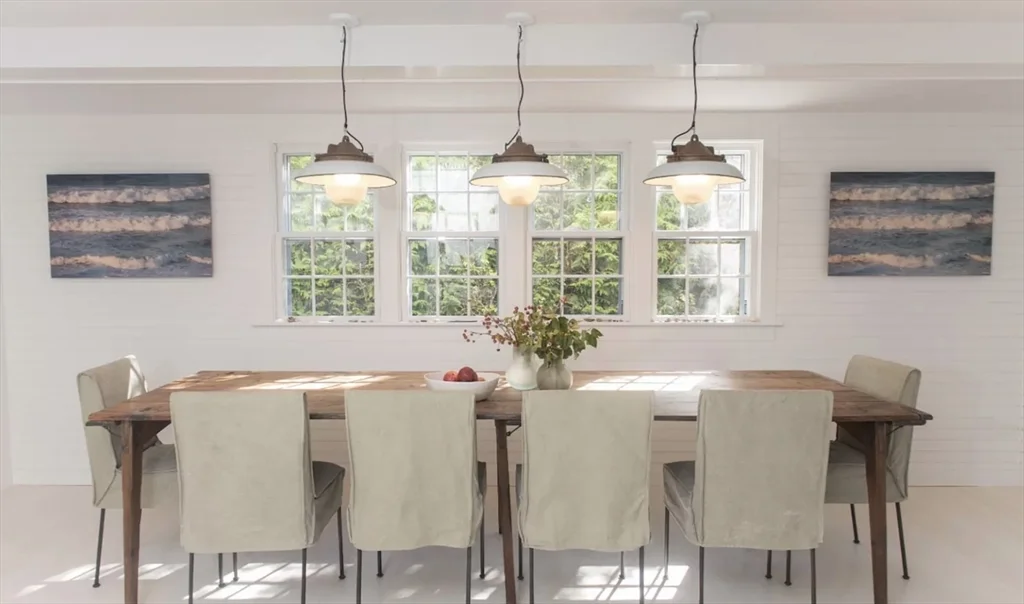 5 bed, 4+ bath apartment for rent at 56 Walsh St Unit WEEKLY, Nantucket — photo 6 of 19