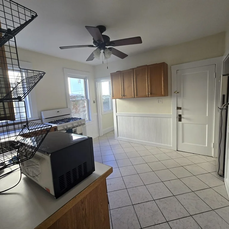 2 bed, 2 bath apartment for rent at 56 Waterhouse St Unit 1, West Somerville — photo 6 of 17