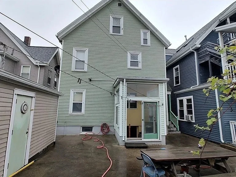 2 bed, 1 bath apartment for rent at 56 William Unit 2, Medford — photo 2 of 11