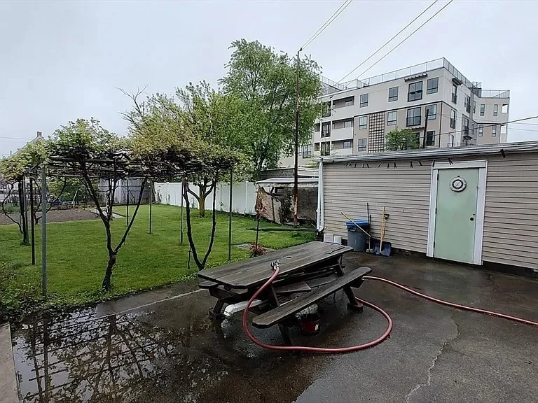 2 bed, 1 bath apartment for rent at 56 William Unit 2, Medford — photo 11 of 11