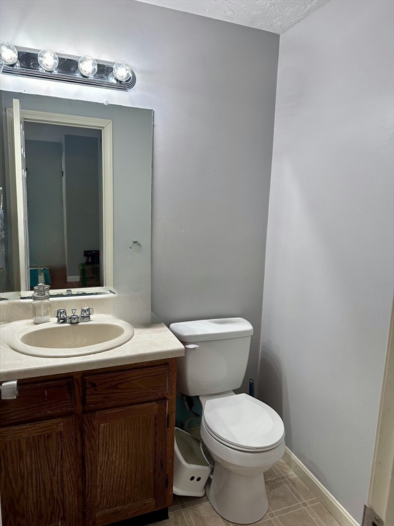 2 bed, 1 bath apartment for rent at 560 Bedford St Unit C2, Abington — photo 6 of 18