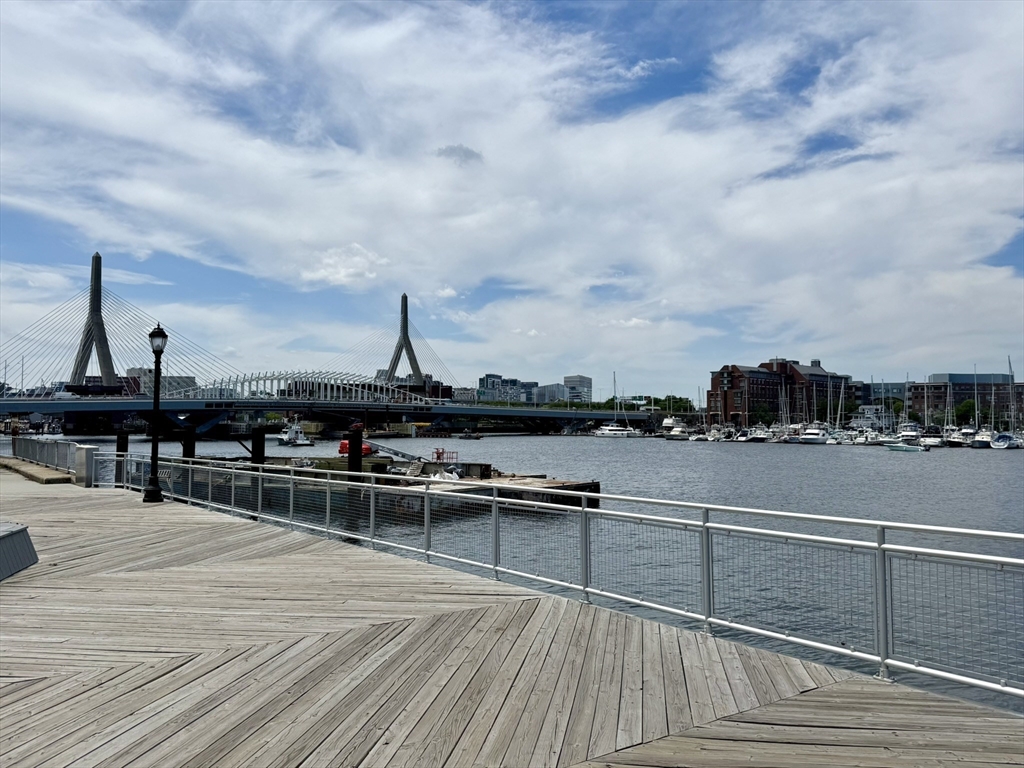 2 bed, 1 bath apartment for rent at 560 Commercial St Unit 1, North End — photo 34 of 36