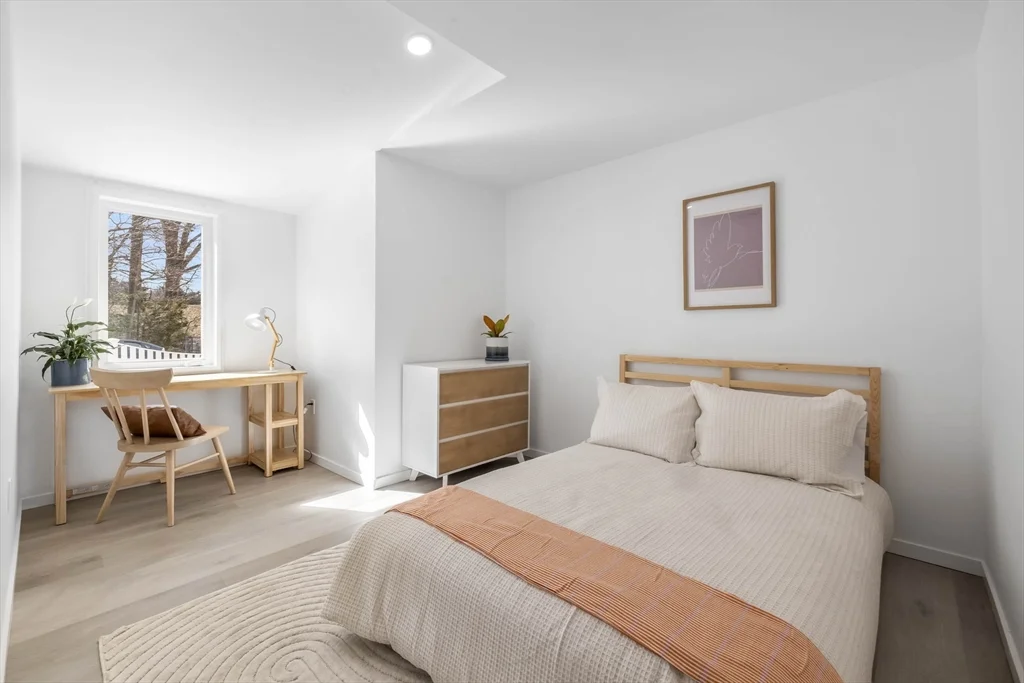 3 bed, 2 bath apartment for rent at 561 Beechwood St Unit SF, Cohasset — photo 24 of 32