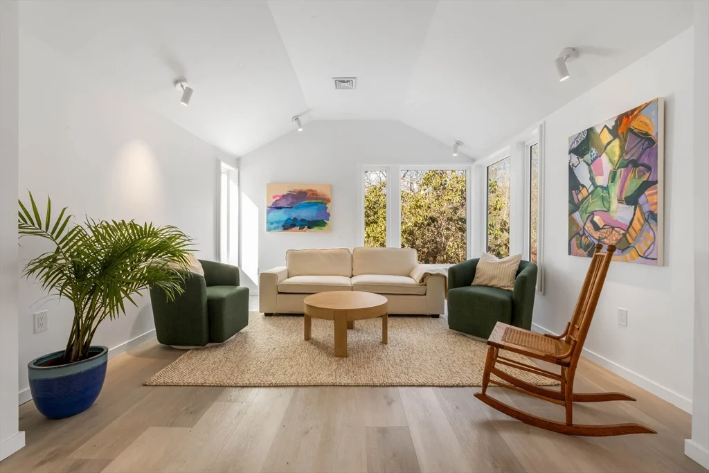 3 bed, 2 bath apartment for rent at 561 Beechwood St Unit SF, Cohasset — photo 2 of 32